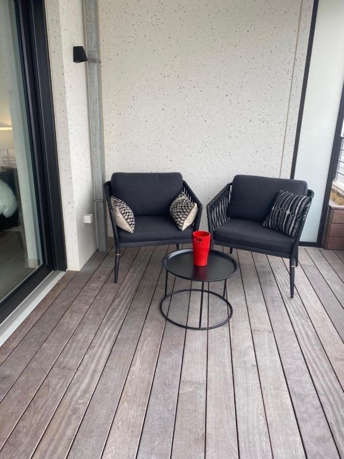 Lichtrijk 2-Slaapkamerappartement Met Zeezicht En Gratis Parking Ostenda Zewnętrze zdjęcie